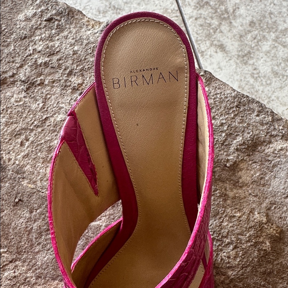Alexandre Birman Pink Faux Crocodile Mule Heel Size 7 - Picture 3 of 6